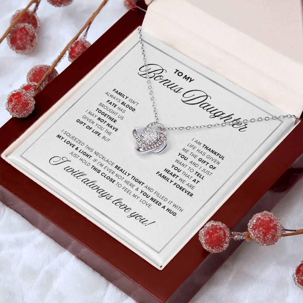 LOVE KNOT NECKLACE BEAUTIFUL BONUS DAUGHTER NECKLACE | WHITE CARD | DAUGHTER GIFT