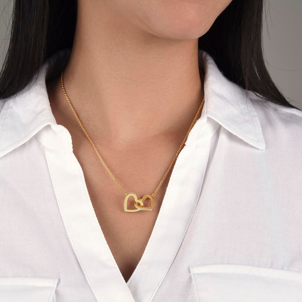 INTERLOCKING HEARTS GRANDDAUGHTER NECKLACE | WHITE CARD | GRANDDAUGHTER GIFT