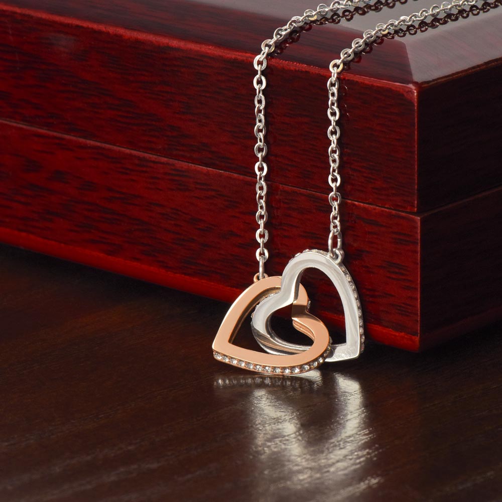 INTERLOCKING HEARTS GRANDDAUGHTER NECKLACE | WHITE CARD | GRANDDAUGHTER GIFT