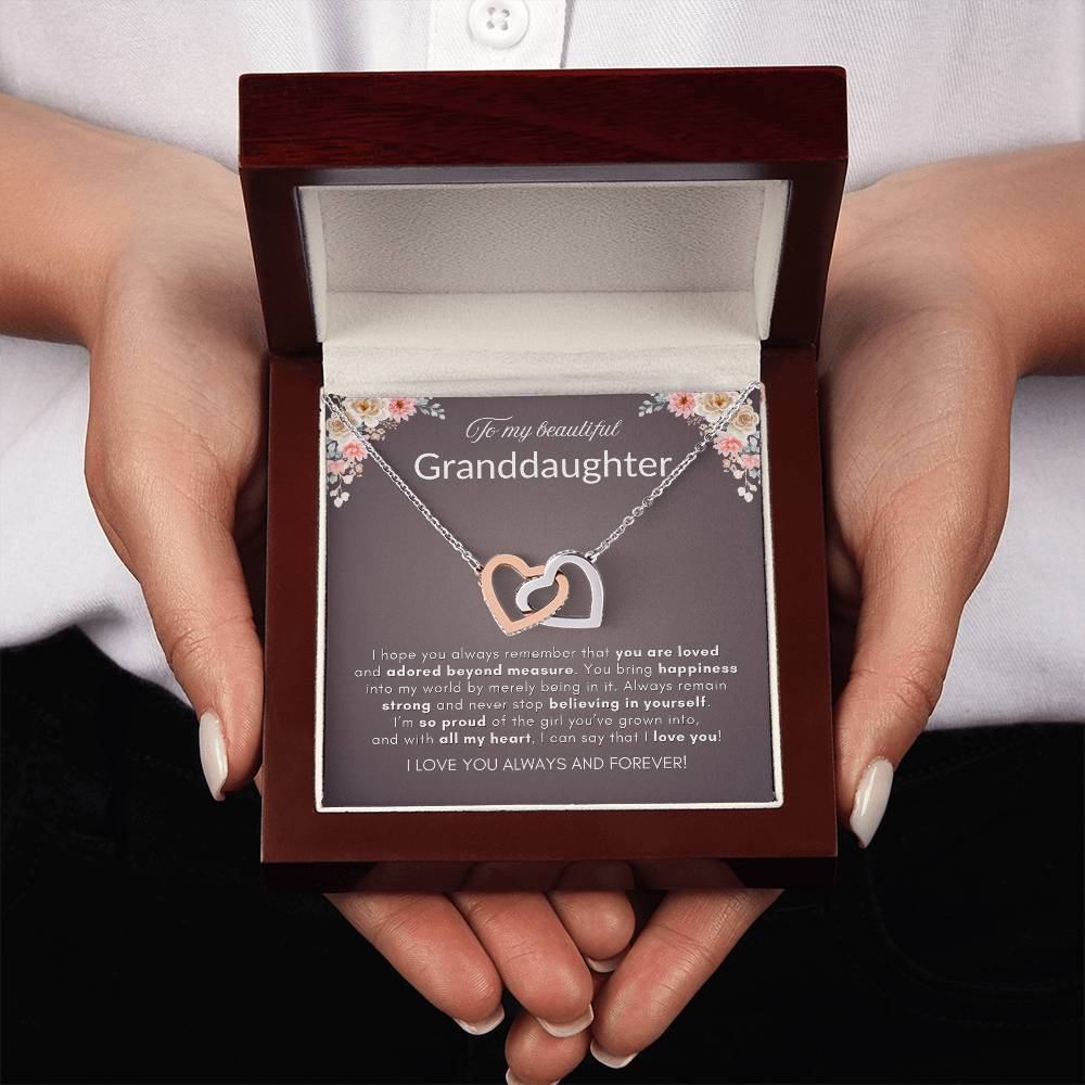 INTERLOCKING HEARTS GRANDDAUGHTER NECKLACE | DUSTED CARD | GRANDDAUGHTER GIFT