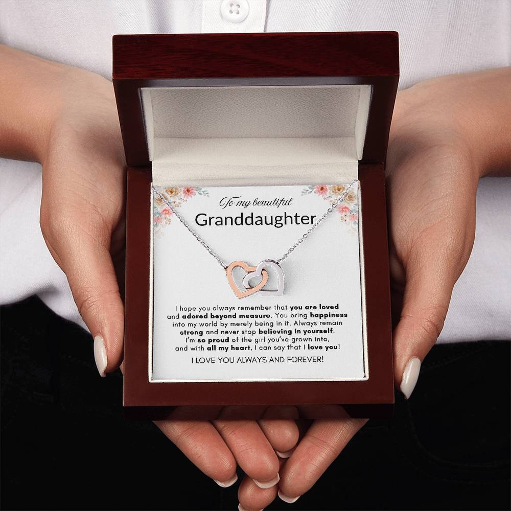 INTERLOCKING HEARTS GRANDDAUGHTER NECKLACE | WHITE CARD | GRANDDAUGHTER GIFT