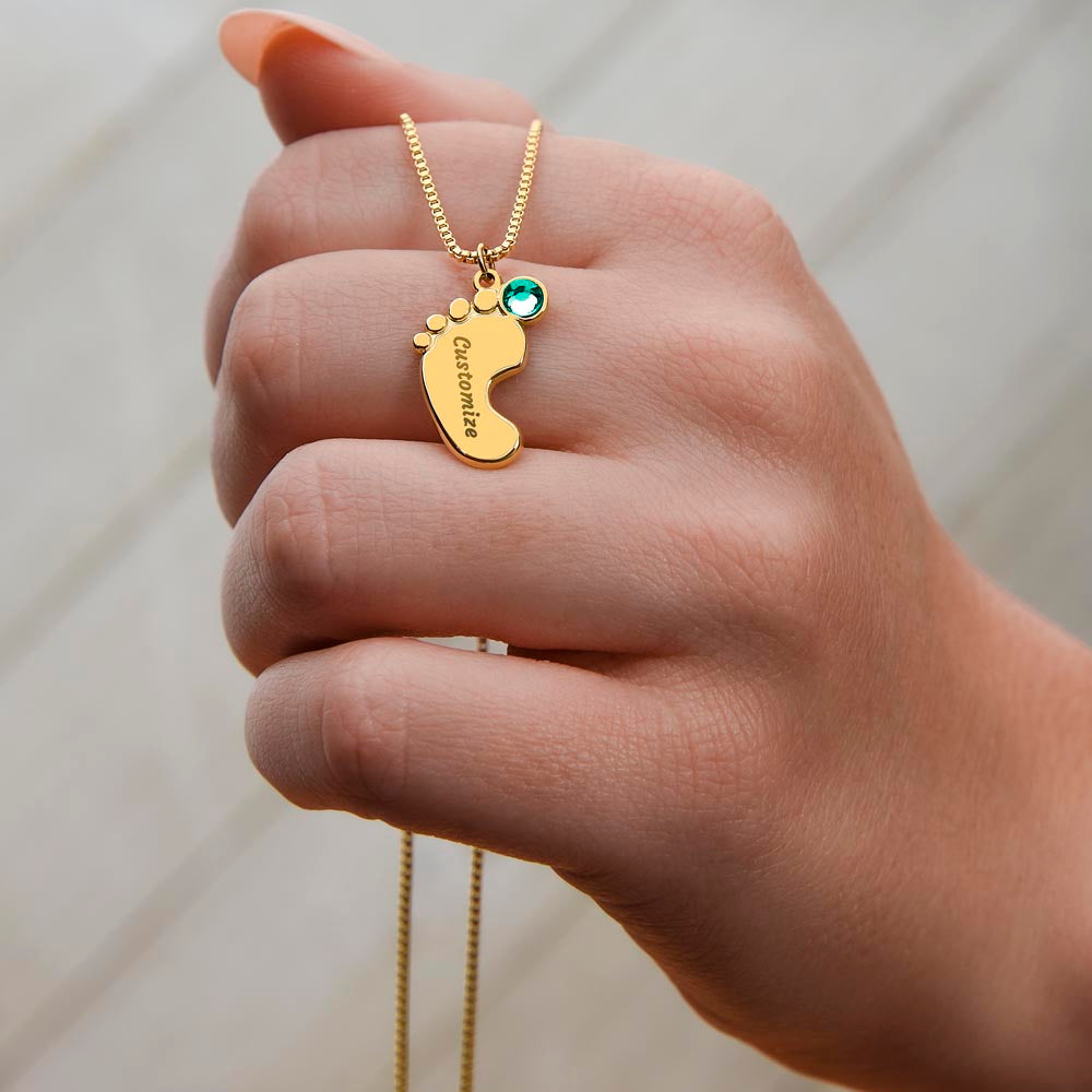 TINY BABY FOOTPRINT NECKLACE | NEW MOTHER GIFT | CUSTOMIZABLE GIFT