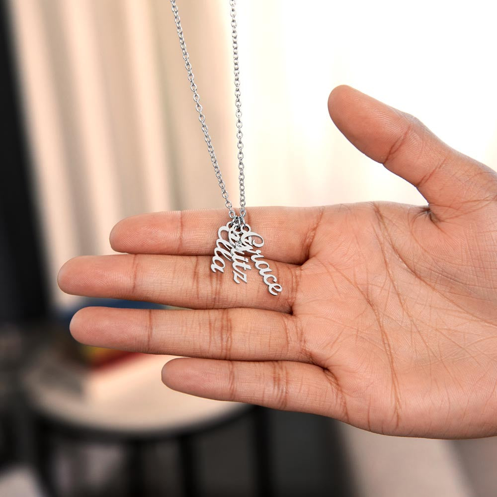 ON MY HEART VERTICAL NAME NECKLACE | GRANDMOTHER GIFT | CUSTOMIZABLE GIFT