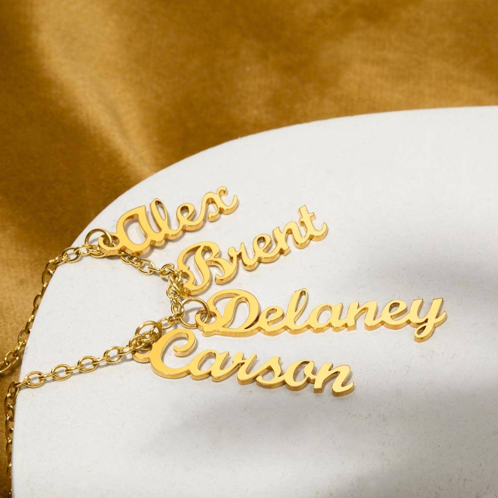ON MY HEART VERTICAL NAME NECKLACE | MOTHER GIFT | CUSTOMIZABLE GIFT