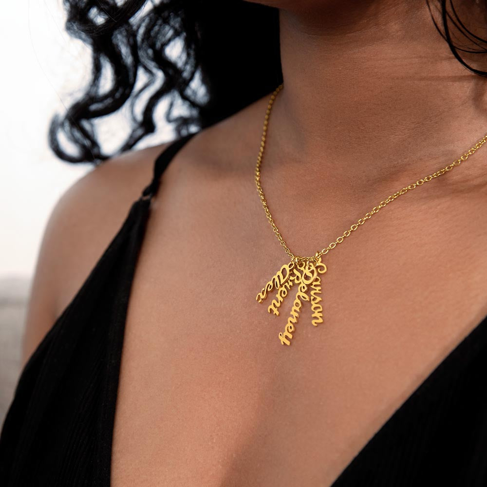 ON MY HEART VERTICAL NAME NECKLACE | MOTHER GIFT | CUSTOMIZABLE GIFT