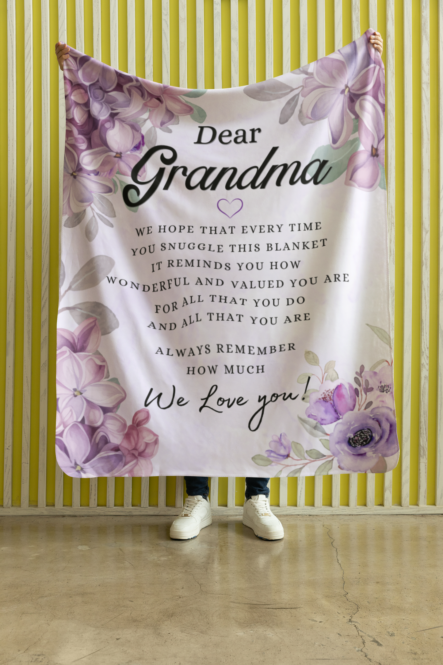 GRANDMA FLOWER BLANKET | CHRISTMAS GIFT | LILAC BRIGHT