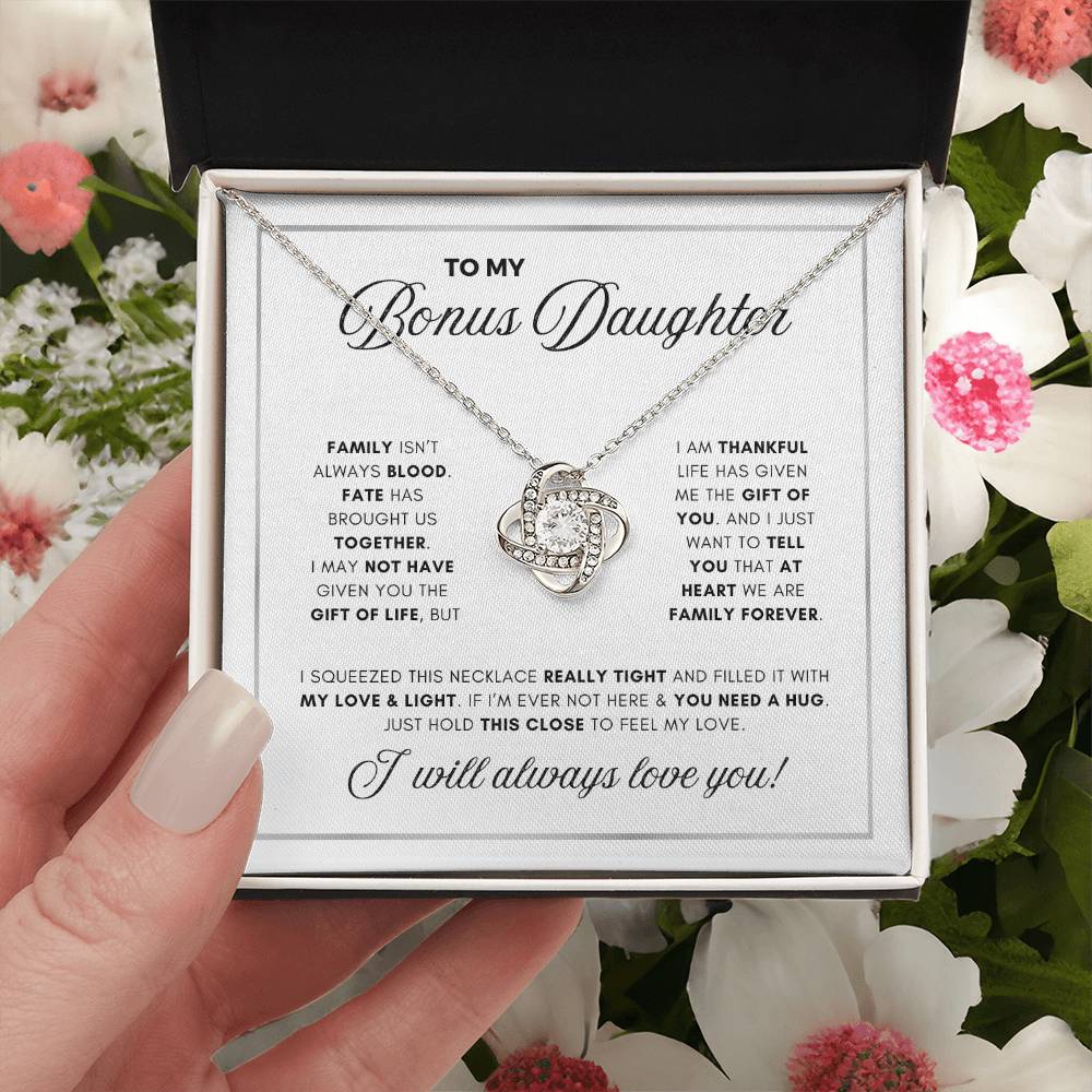 LOVE KNOT NECKLACE BEAUTIFUL BONUS DAUGHTER NECKLACE | WHITE CARD | DAUGHTER GIFT