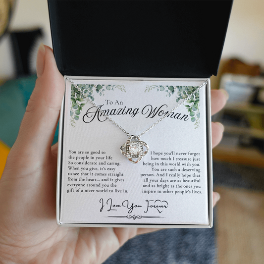 AMAZING WOMAN NECKLACE | DAUGHTER GIFT | FRIEND GIFT